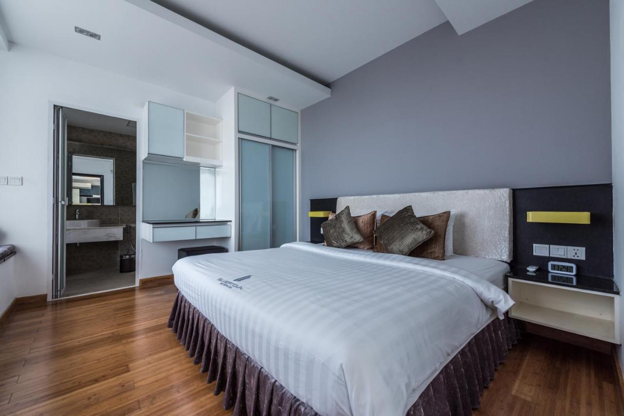 Naki Suites @ Silvertown Phnom Penh Exterior photo